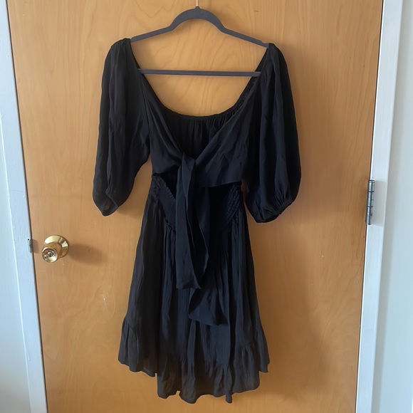 BLACK FLOWY DRESS - Picture 2 of 2